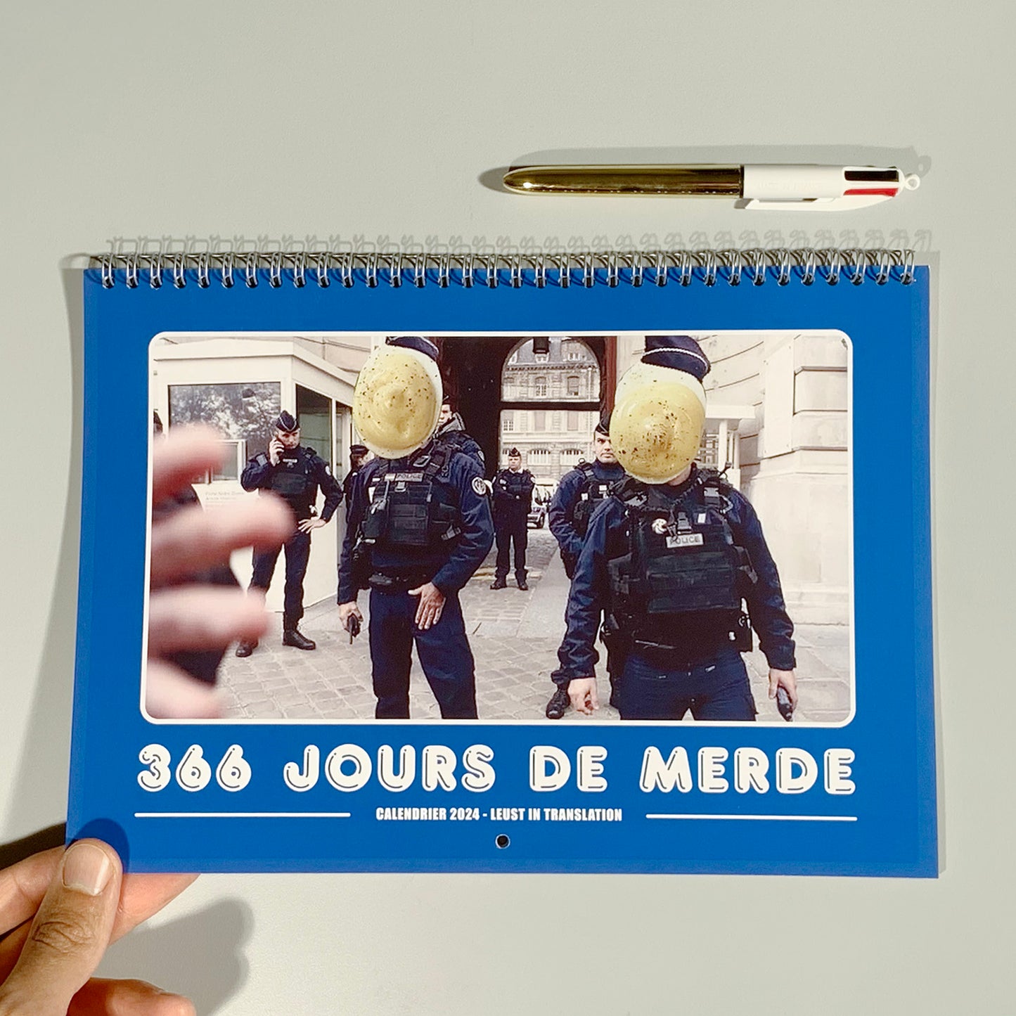 366 jours de merde - calendrier LEUST 2024